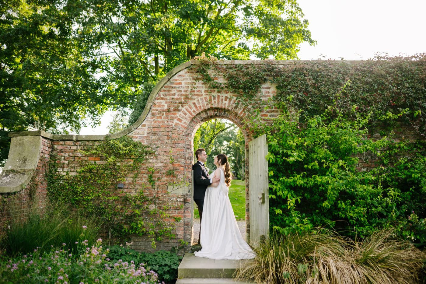 Pictures during portraits on their wedding day -The mansion is full of history