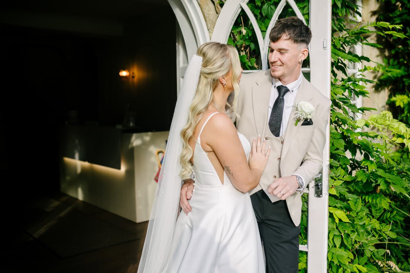 Woodborough hall wedding photographer